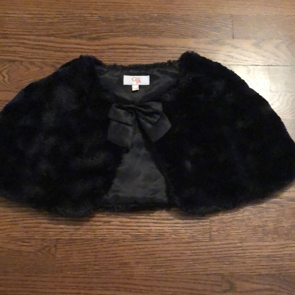 Girls shoulder sweater